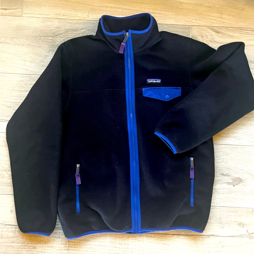 Patagonia synchilla fleece full zip with zippered pockets